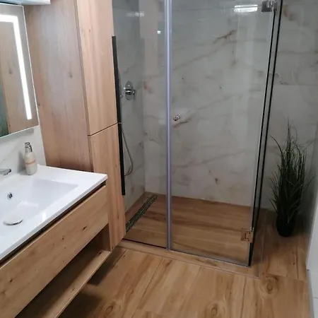 Ruza Apartman *
